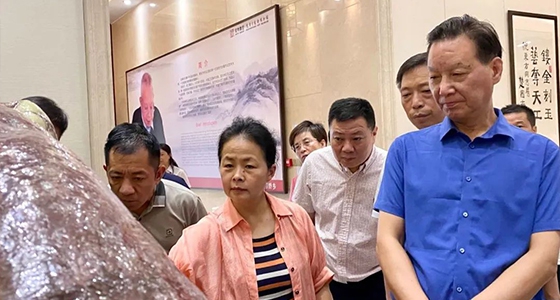 石语千秋松，广迎八方客——凯时登录·倪东方艺术博物馆